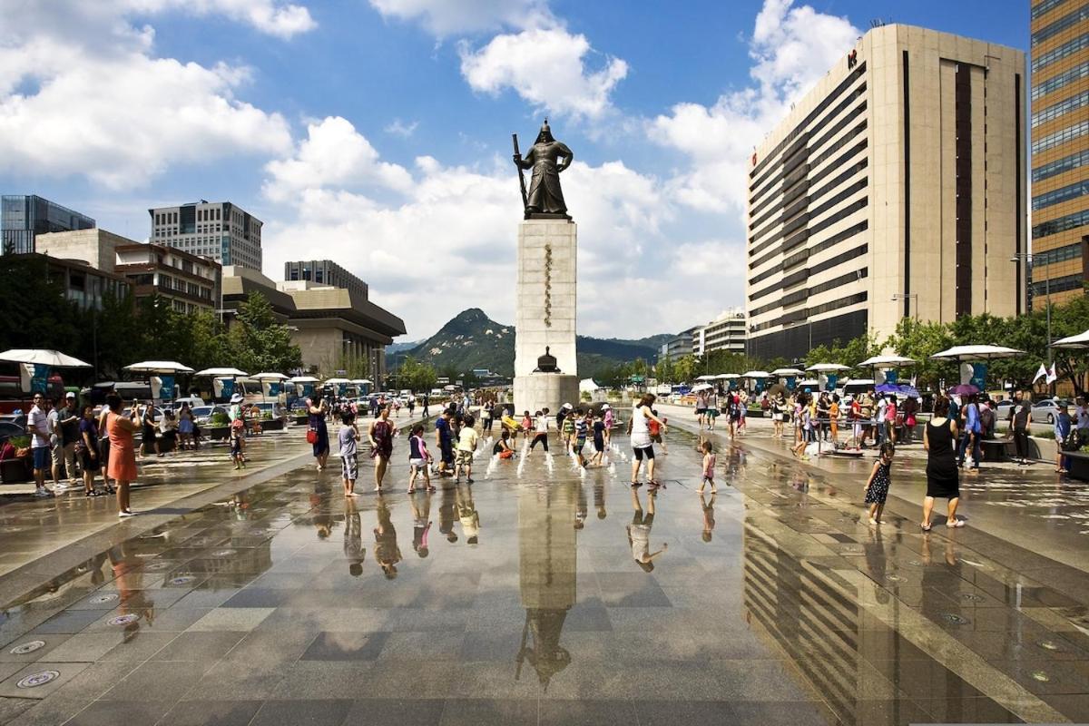 Seoyuni 6 People 7 Minutes From Hyehwa Station Gwanghwamun Hanok Village 5 Minutes By Airport Bus Seoul