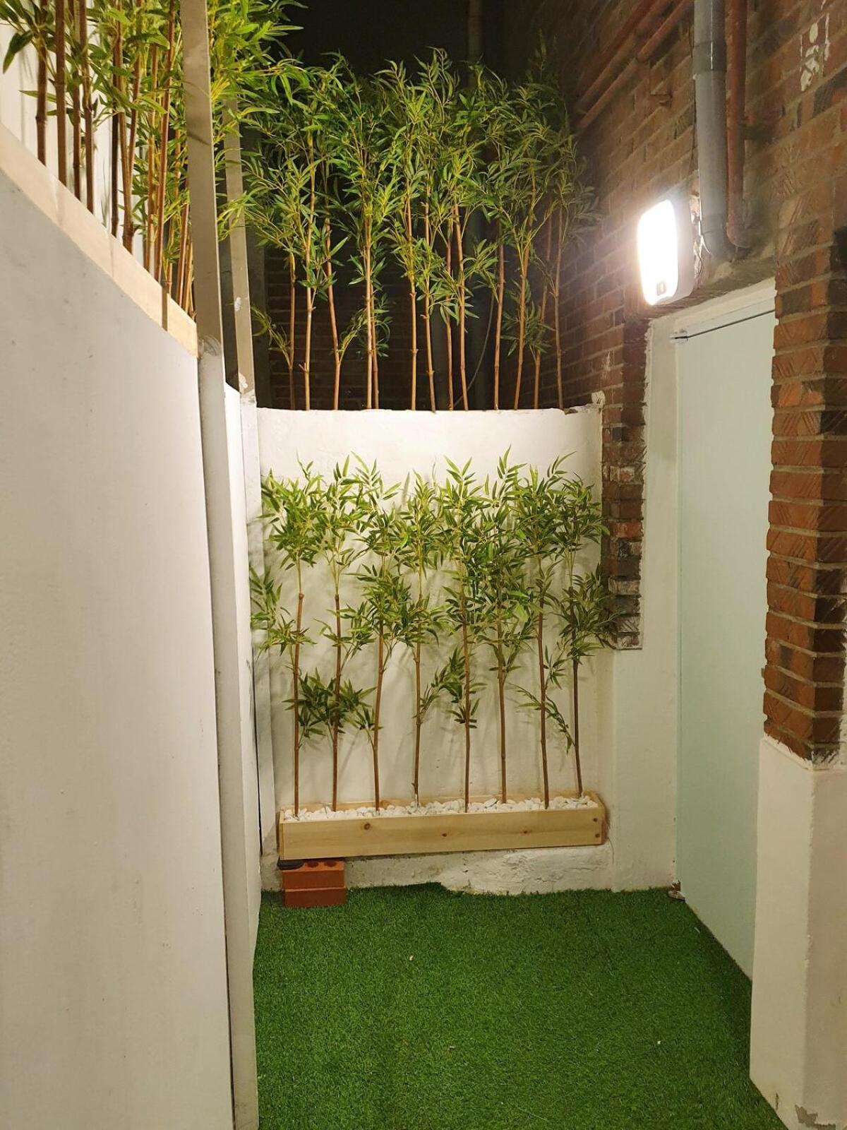 Seoyuni 6 People 7 Minutes From Hyehwa Station Gwanghwamun Hanok Village 5 Minutes By Airport Bus *