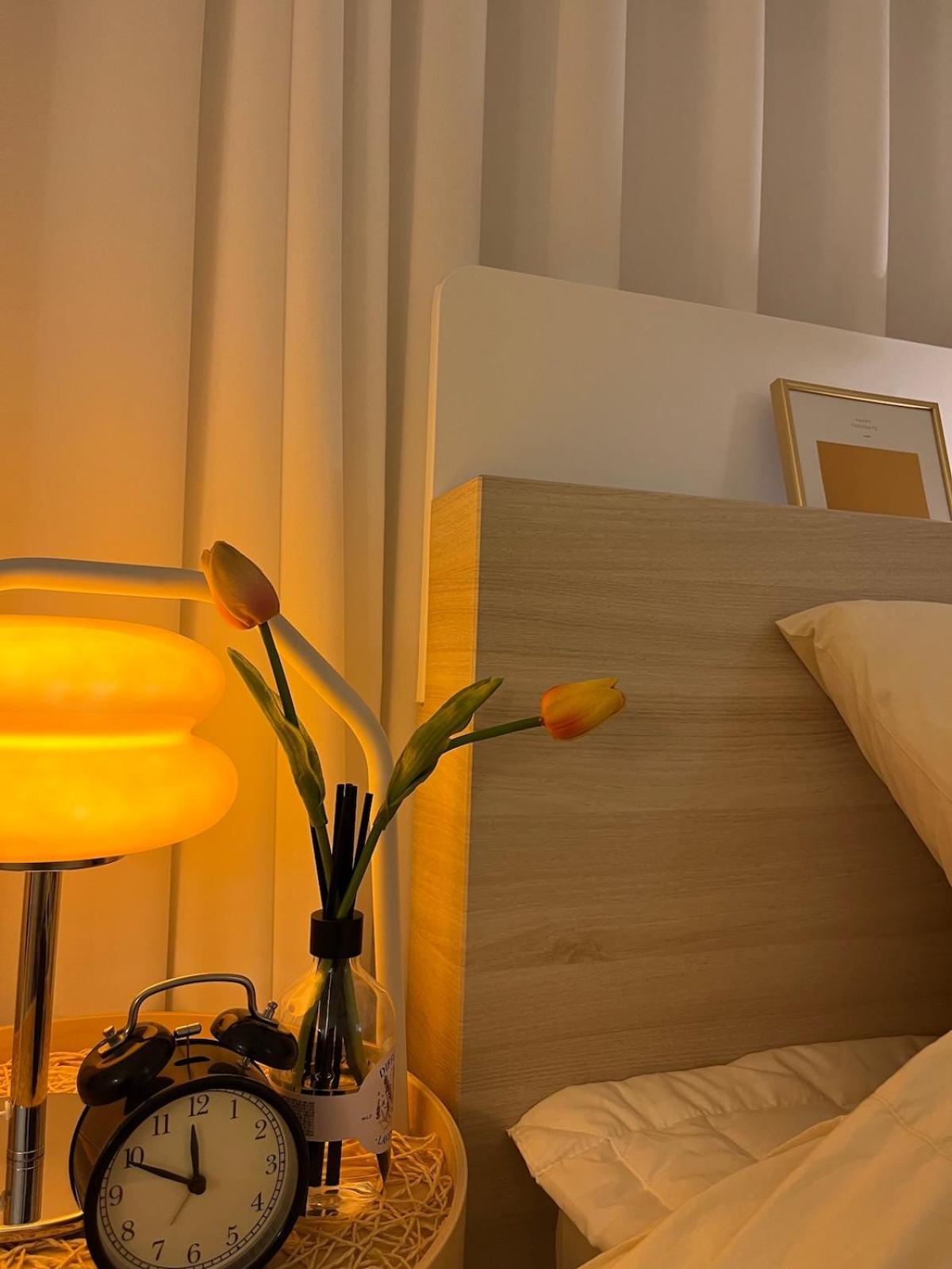Seoyuni 6 People 7 Minutes From Hyehwa Station Gwanghwamun Hanok Village 5 Minutes By Airport Bus Villa