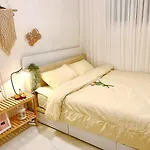 Seoyuni Stay 6 People 7 Minutes From Hyehwa Station Gwanghwamun Hanok Village 5 Minutes By Airport Bus