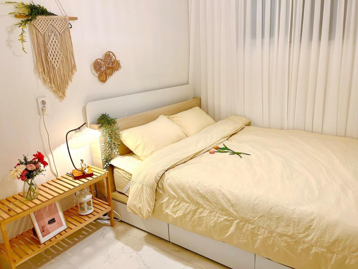 Villa Seoyuni 6 People 7 Minutes From Hyehwa Station Gwanghwamun Hanok Village 5 Minutes By Airport Bus